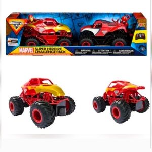 Monster Jam Superhero 1:24 Scale RC, 2-pack